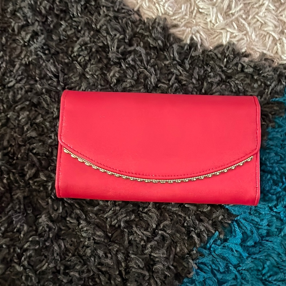 Red Wallet